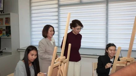 В музее Кастеева открыли обновленную АРТ-Лабораторию для юных художников