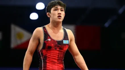 Казахстанец завоевал серебро чемпионата мира по борьбе