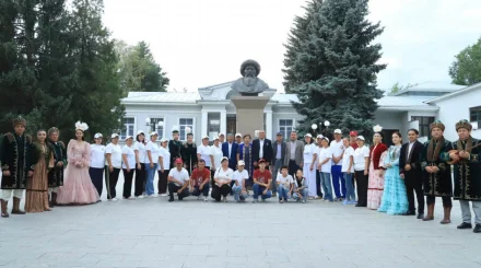  Алматы облысында Жамбыл Жабаевтың 30-дан астам ұрпағы Құрылтай сайлауында дауыс берді 
