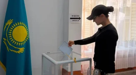  Сәтпаевтан Жезқазғанға дейін жүгіріп келген марафоншы сайлауда дауыс берді 