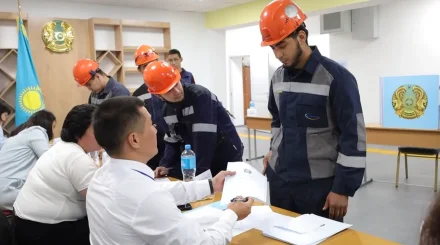 Сәтбаев қаласында кеншілер әулеті дауыс берді
