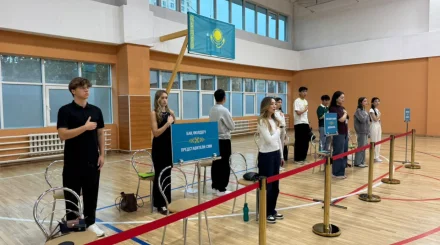 В Астане открылись избирательные участки