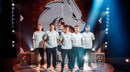 Команда с двумя казахстанцами уступила Team Spirit в битве за финал The International