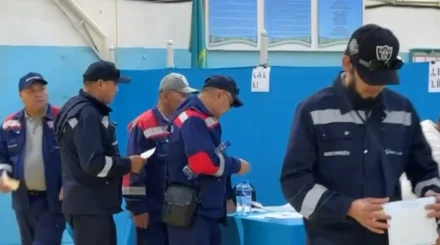  Маңғыстауда 40 мыңнан астам мұнайшы Құрылтай сайлауында дауыс берді 