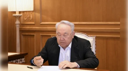 Нұрсұлтан Назарбаев Құрылтай сайлауында дауыс берді
