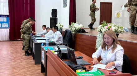  Көкшетаулық ұландықтар Құрылтай сайлауында ең алғашқы болып дауыс берді 