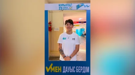 Назым Кызайбай проголосовала на выборах депутатов в Курултай