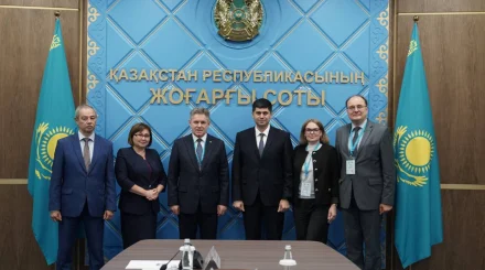  Сайлау бақылаушылары Жоғарғы Сот өкілдерімен кездесті 