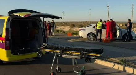 Маңғыстауда жол апатынан төрт адам зардап шегіп, ауруханаға жеткізілді