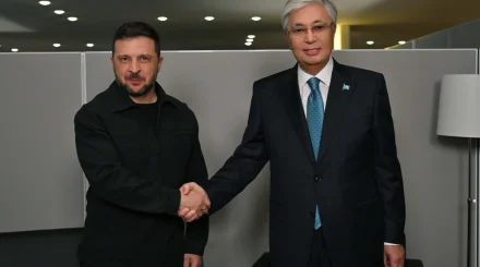 Қасым-Жомарт Тоқаев Украина Президенті Владимир Зеленскийді құттықтады