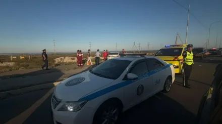 4 адам зардап шекті: Маңғыстау облысында жантүршігерлік жол апаты болды