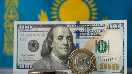 Доллар по 500 тенге уже в сентябре? Казахстанцам озвучили новый прогноз по курсу