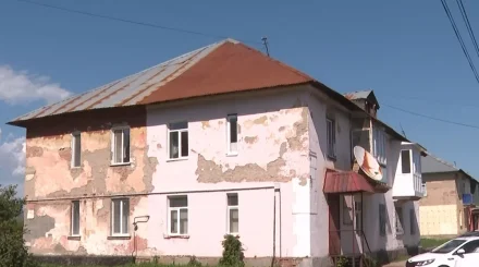 Снести нельзя построить: как в ВКО решают проблемы старого жилья