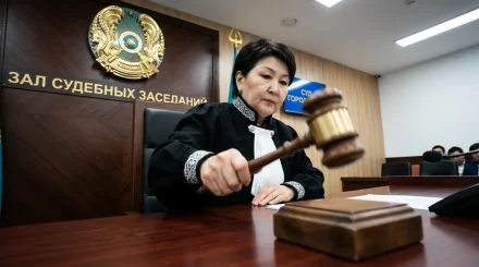 В ВКО главу компании осудили за незаконную добычу железной руды