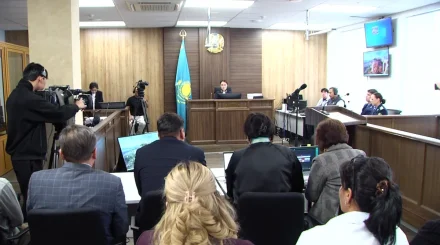 Фельдшер Ұлдана Мырзуанның өлімі: сотта жәбірленушілердің жауабы тыңдалды