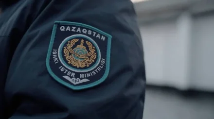 Өскеменде ұшақ бортында тәртіп бұзған жолаушысы қоғамдық жұмысқа тартылды
