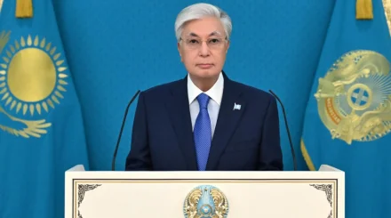  Президент Құрылтайдың бірінші сессиясын шақыру туралы Жарлыққа қол қойды 