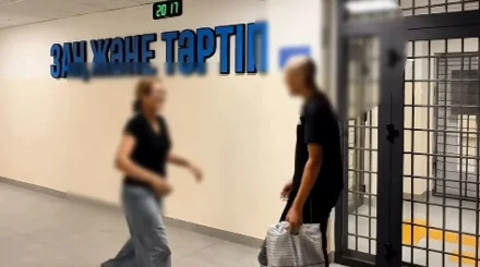  Түрмеден босап шыққан жасөспірімнің анасымен қауышуы көптің көңілін босатты (ВИДЕО) 