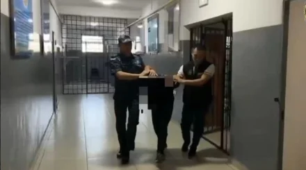 Женщину жестоко избили в собственном доме: полиция задержала подозреваемых в Туркестанской области (ВИДЕО)