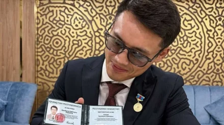 Еркебұлан Тоқтар мемлекеттік марапаттан бас тартты