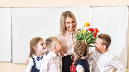  1 қыркүйекте мектепке гүл апаруға бола ма – министрлік жауабы 