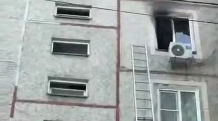 Алматыда бес қабатты тұрғын үйден өрт шықты