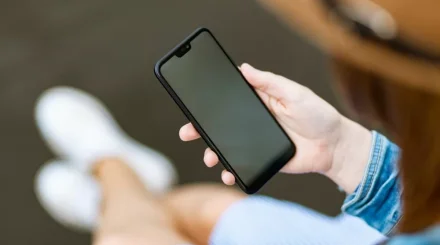 Смартфон быстро разряжается: какие функции стоит отключить