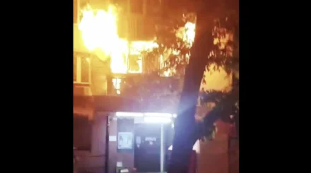 Алматы этой ночью всполошили сразу несколько пожаров (ВИДЕО)