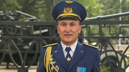Сағызға тұншығып қалған: Алматыда әскери қызметші қыздың өмірін құтқарды