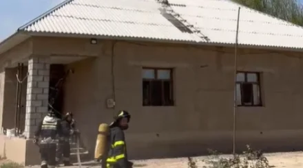 Пожар произошёл в жилом доме в Арыси