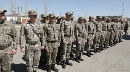 1 қыркүйекте күзгі әскерге шақыру басталады: азаматтар нені білуі тиіс?