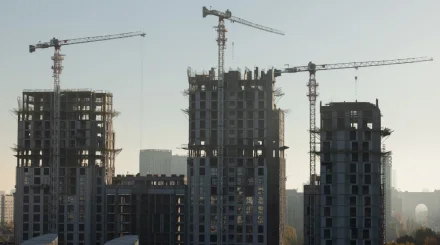 Астанада тағы да құрылыс краны құлап, адам қаза тапты