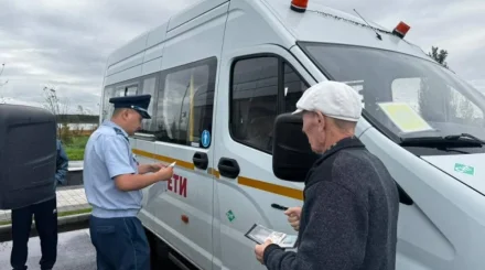 Школьные автобусы проверяют перед началом учебного года в СКО