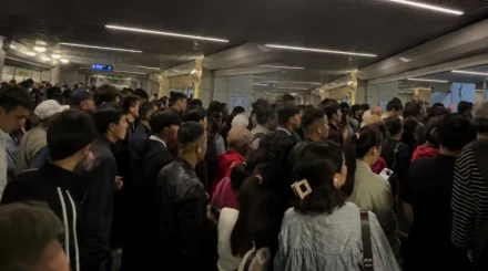 Алматинское метро переполнилось из-за наплыва пассажиров 1 сентября