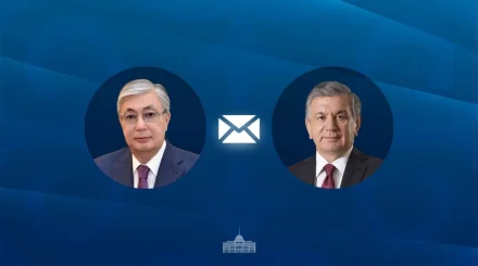 Токаев поздравил Мирзиёева с Днем независимости Узбекистана