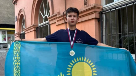 Казахстанский школьник завоевал серебро международной олимпиады по географии