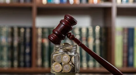  Ауруханада дәрігерлерді балағаттаған әйелге айыппұл салынды 