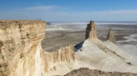   Бозжыраға кіру ақылы: туристер үшін жаңа тариф енгізілді   