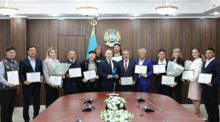   Қазақы тазы мен төбет күніне орай кинология саласының өкілдері марапатталды   