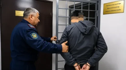 «Газ баллонын жарып жіберемін»: Шахтинскіде 35 тұрғын эвакуацияланды