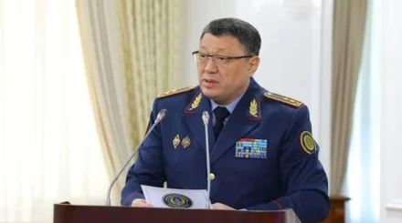 Ержан Сәденов Ішкі істер министрі болып қайта тағайындалды