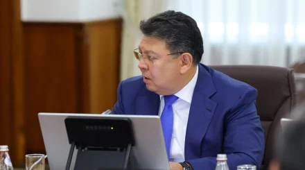 Бозумбаев остался премьер-министром Казахстана
