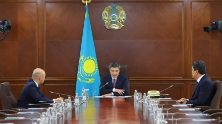 Үкімет үш министрліктің жаңа басшыларымен жұмыстың басым бағыттарын айқындады