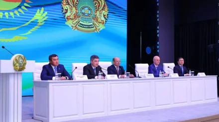 Олжас Бектенов Алматы облысының активіне өңірдің жаңа әкімін таныстырды