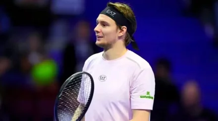 Александр Бублик вылетел с US Open-2026 после пятисетового матча