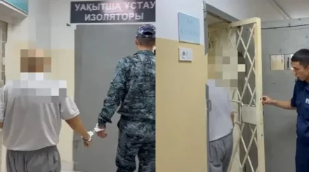  Түркістан тұрғыны отбасылық жандалдан кейін әйелін пышақтап тастаған 