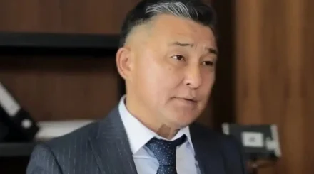   «Адамды жағдайы өзгертіп тұрады»: актер Алмат Сақатов достық туралы ойын айтты   