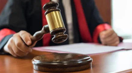  Жасөспірім анасын пышақтап өлтіріп, әжесін жарақаттады: сот үкімі шықты 