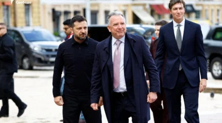 Трамптың өкілдері Украинаға жетті