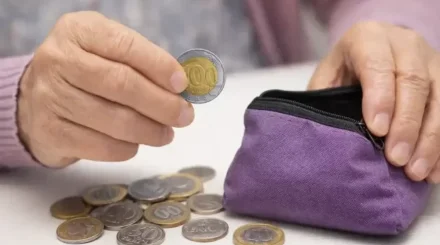 Қазақстандықтар 7 қыркүйектен бастап зейнетақы жинағының 100%-ын жеке басқарушы компанияларға бере алады